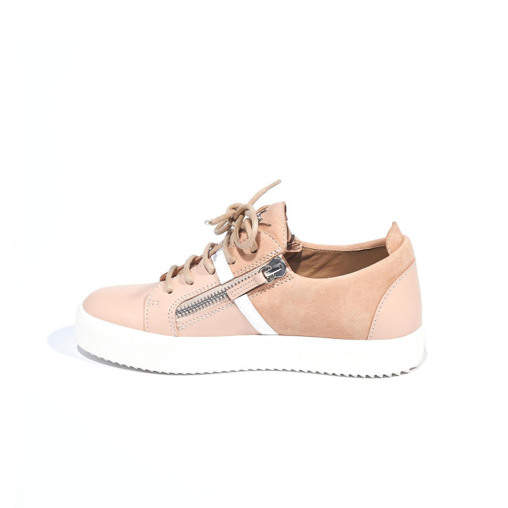 May rose Giuseppe Zanotti