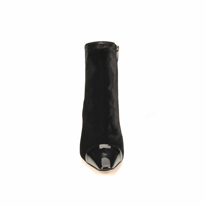 LUCY BOOTIE NOIR GIANVITO ROSSI
