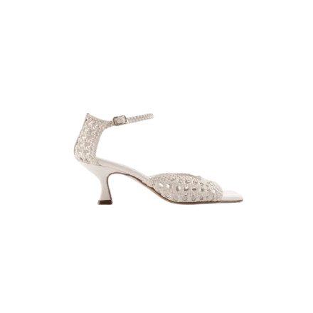 VERONICA SAND WHITE MARTINEZ